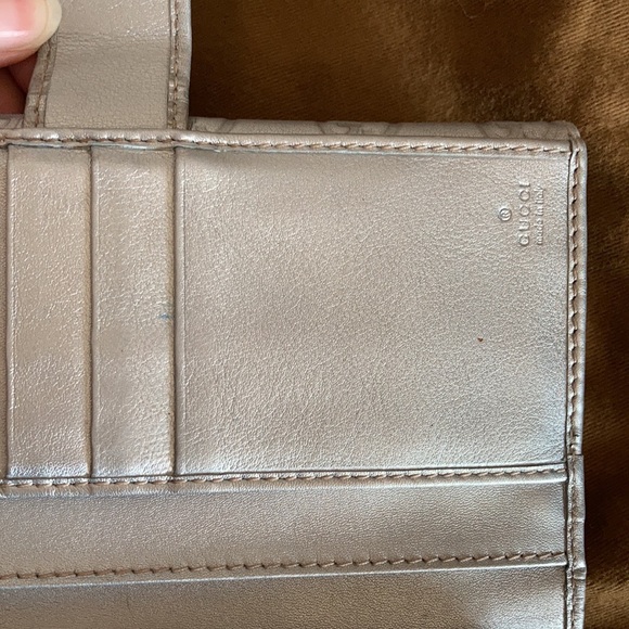 Authentic Gucci wallet - Picture 6 of 16